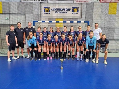 Veretlenül lett tornagyőztes az Alba Fehérvár KC csapata Szlovákiában!